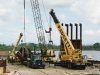 preparing-to-load-scrap-steel-into-barge